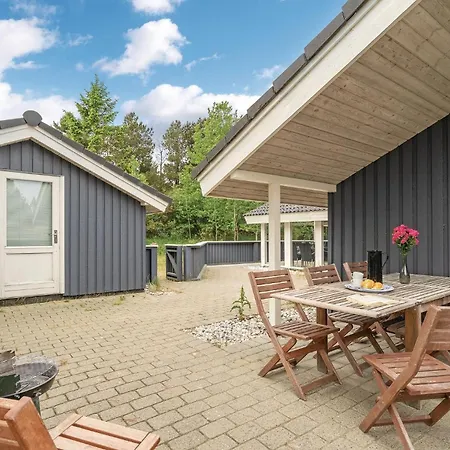 3 Bedroom Gorgeous In *