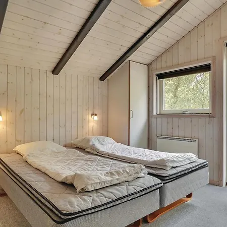 3 Bedroom Gorgeous In Holiday home Blavand