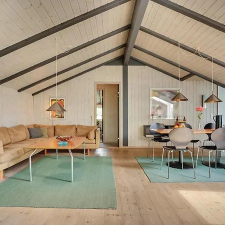 Holiday home 3 Bedroom Gorgeous In Blavand